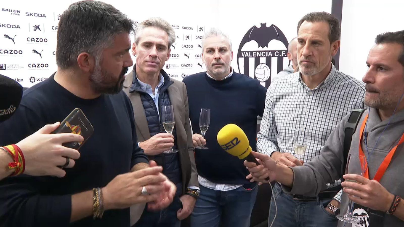 L'entrenador del València, Gennaro Gattuso, durant el brindis de Nadal