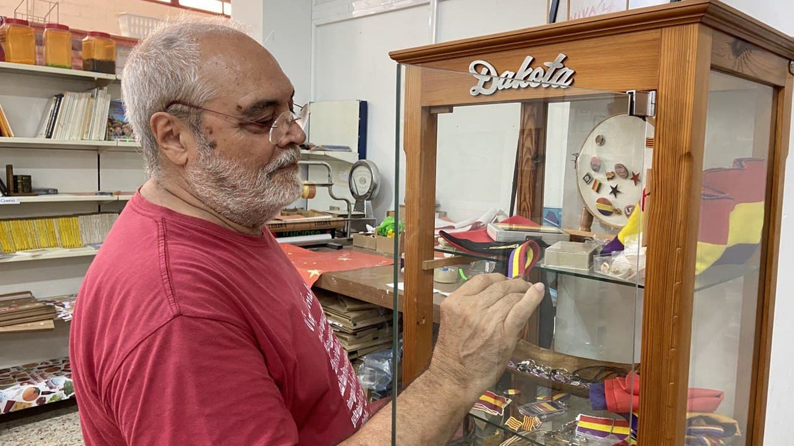 Rafa Arnal, escriptor i editor