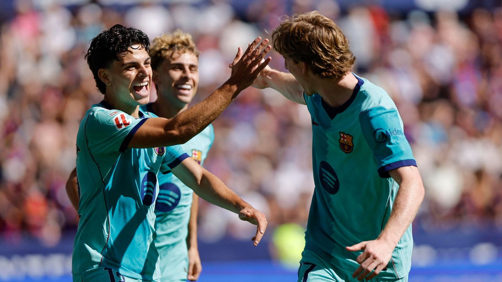 Xavi Espart celebra el gol