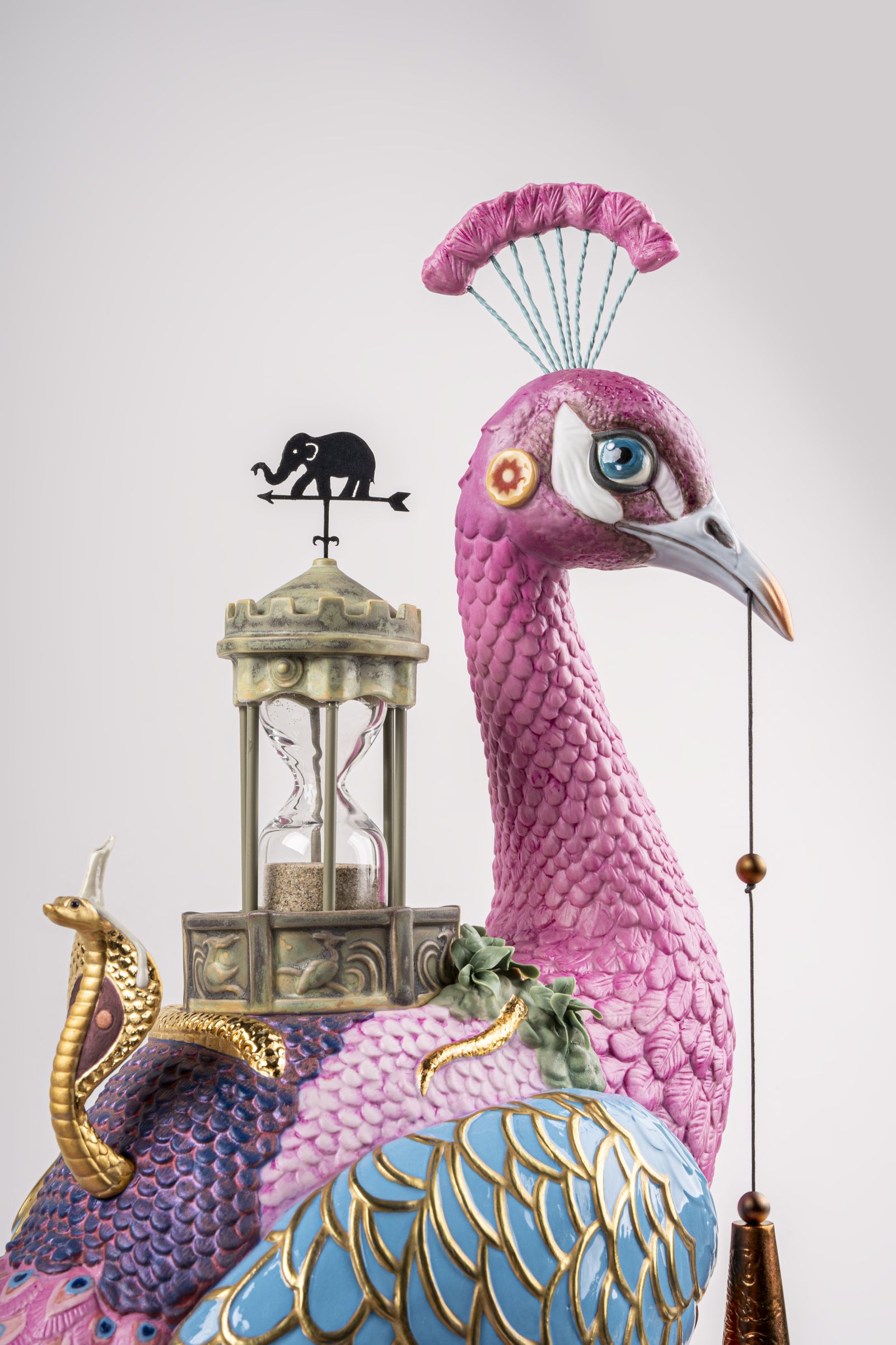 Detall d'una de les peces de pocellana de Dulk per a Lladró