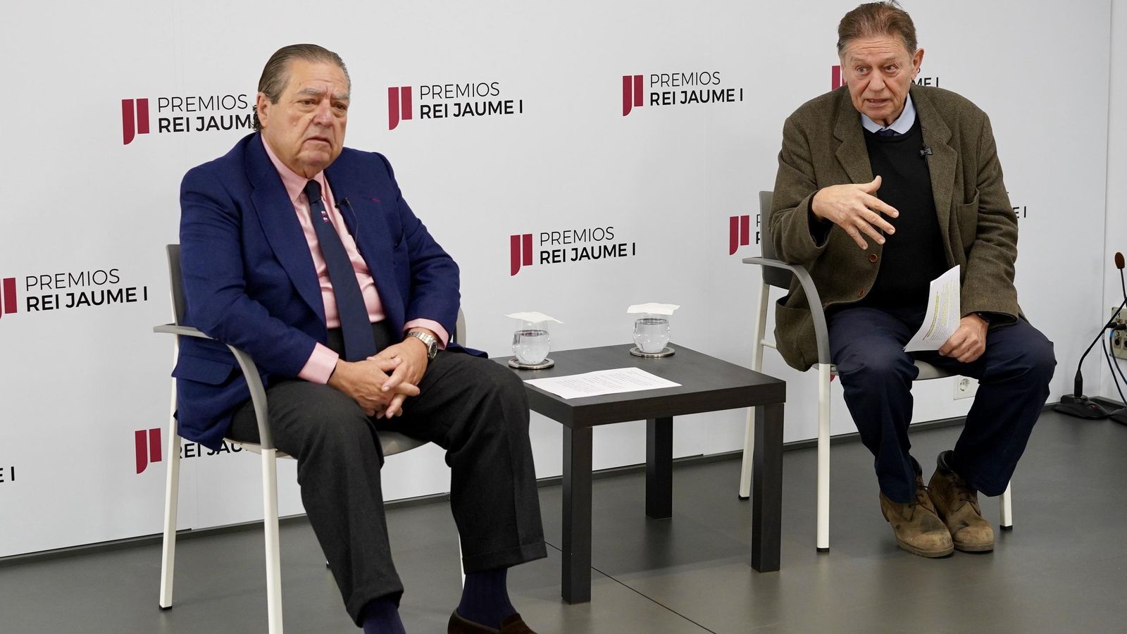 El president de la Fundació Valenciana Premis Rei Jaume I, Vicente Boluda, i el president executiu de la fundació, Javier Quesada