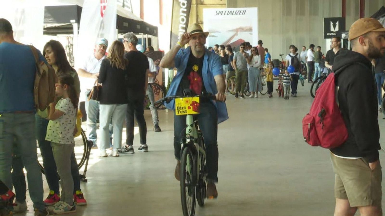 València acull la primera fira de ciclisme urbà d’Espanya