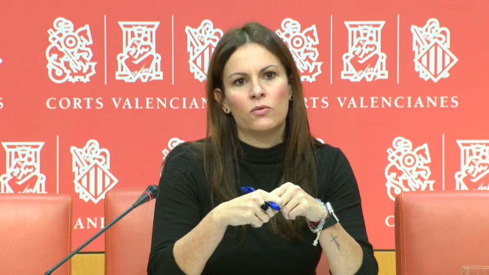 La portaveu d'Educació del Grup Popular a les Corts, Beatriz Gascó, ha denunciat la política educativa del Consell