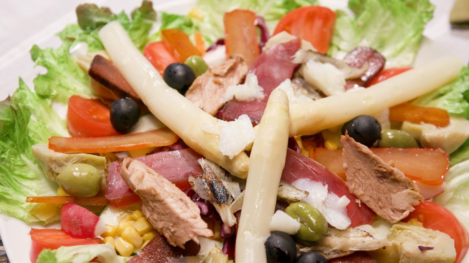 Ensalada de saladures Ensalada de saladures