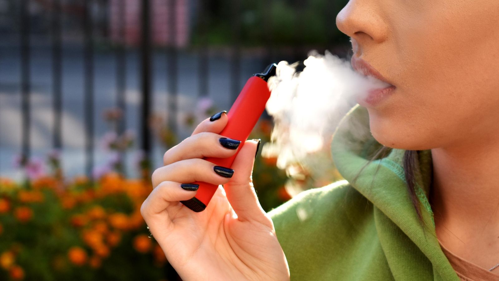 La venda de vaporitzadors està prohibida a menors de 18 anys