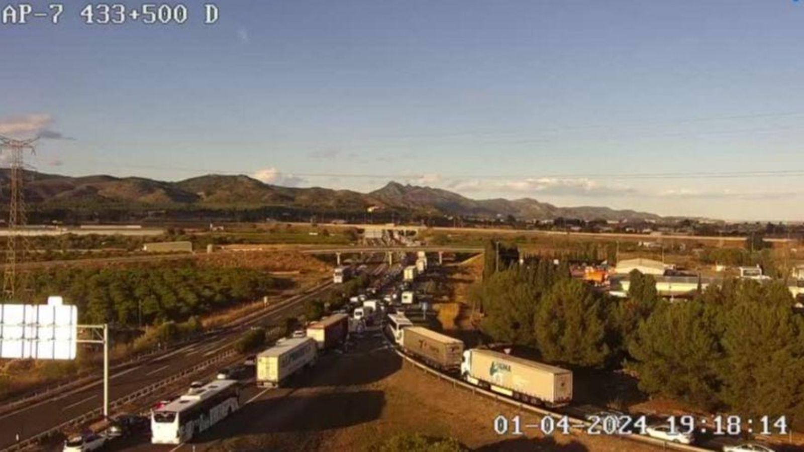 La DGT demana extremar les precaucions en l'operació tornada de Setmana Santa