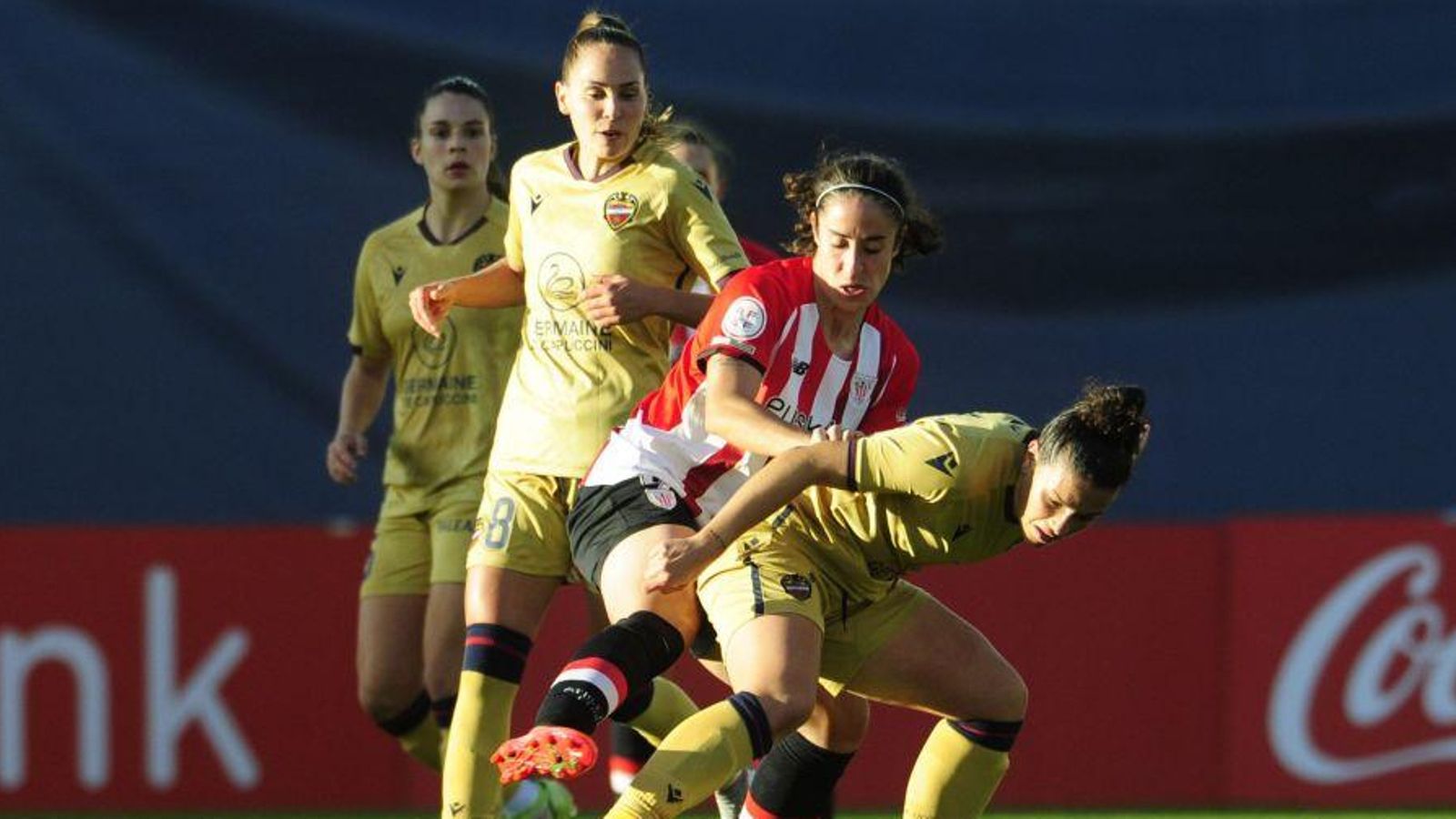 Imatge del partit entre el Llevant i l'Athletic a Lezama Imatge del partit entre el Llevant i l'Athletic a Lezama