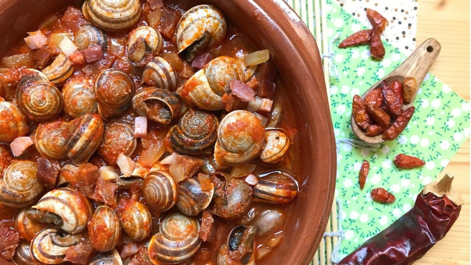 Aquest guisat de caragolets avellanencs evoca el sabors de la serrania valenciana