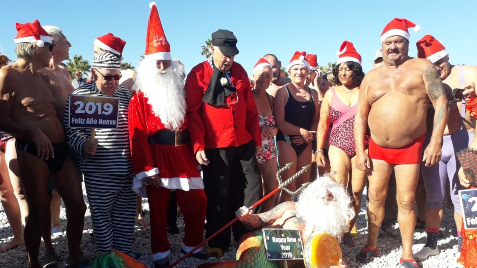 Cada vegada són més les persones que se sumen a aquesta tradició que s'originà a Holanda