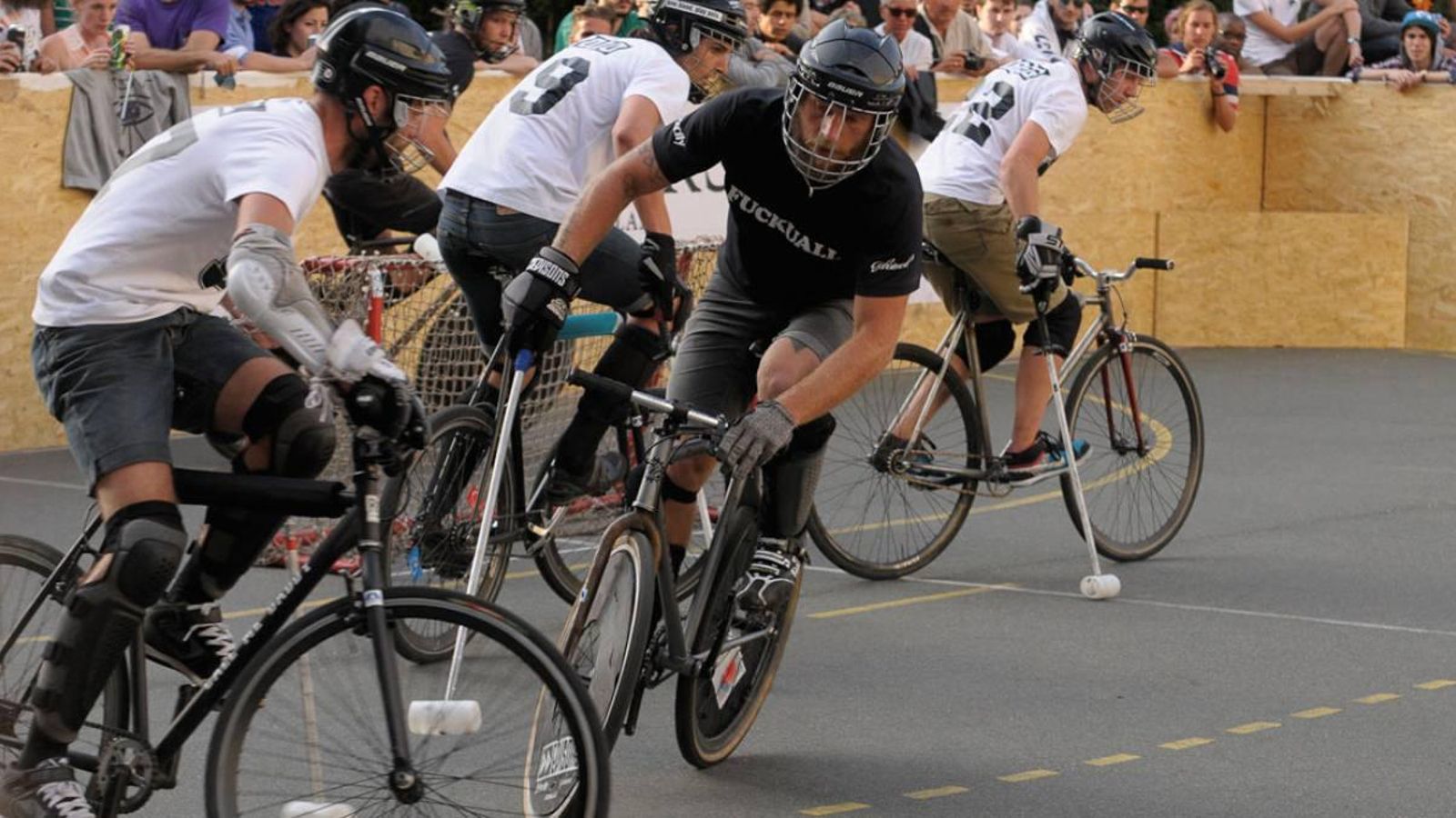 El VI Campionat Ibèric de Missatgers en Bici 2018 se celebra per primera vegada en la capital del Túria