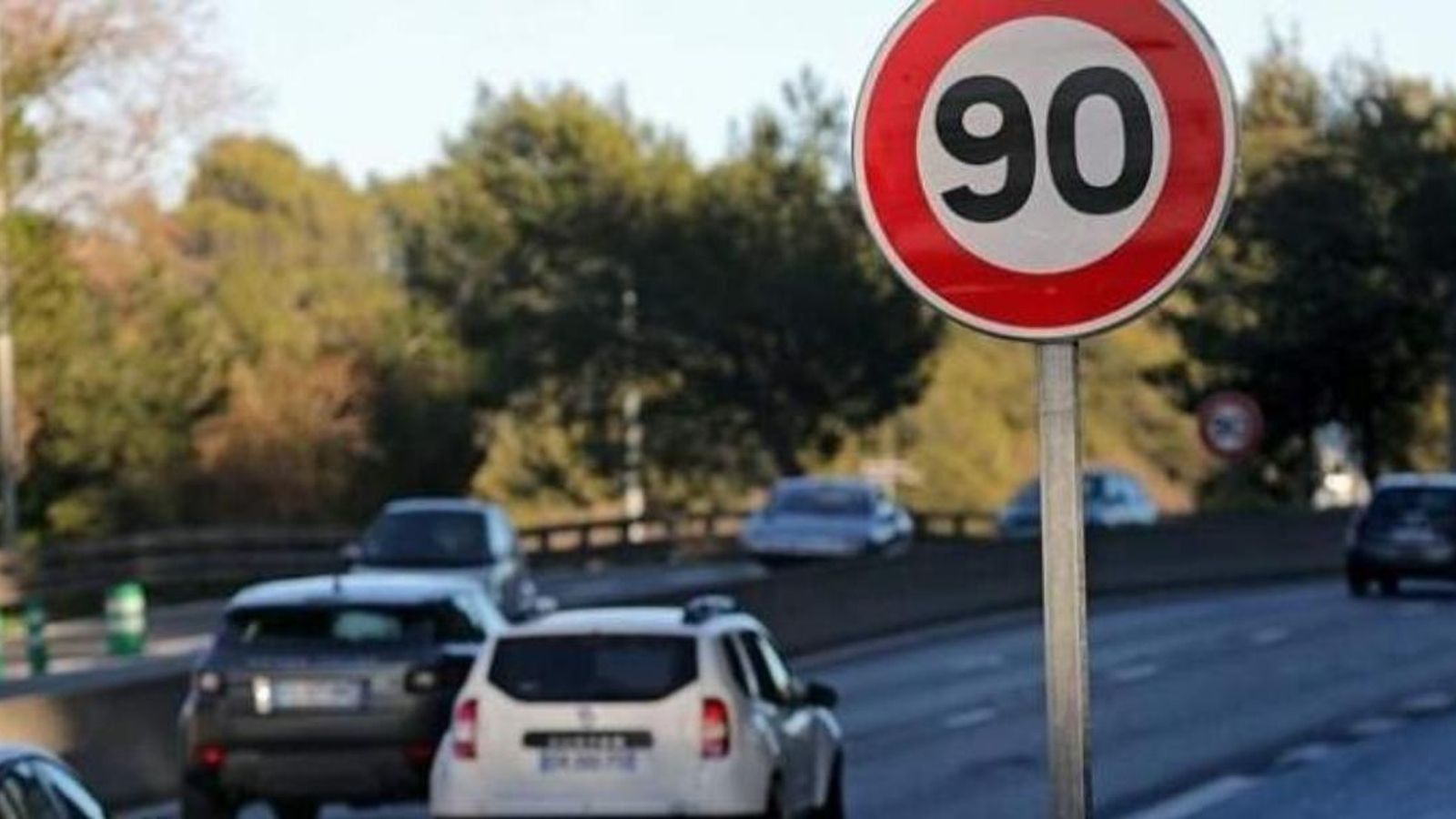 La velocitat màxima en carreteres secundàries passarà a ser de 90 km