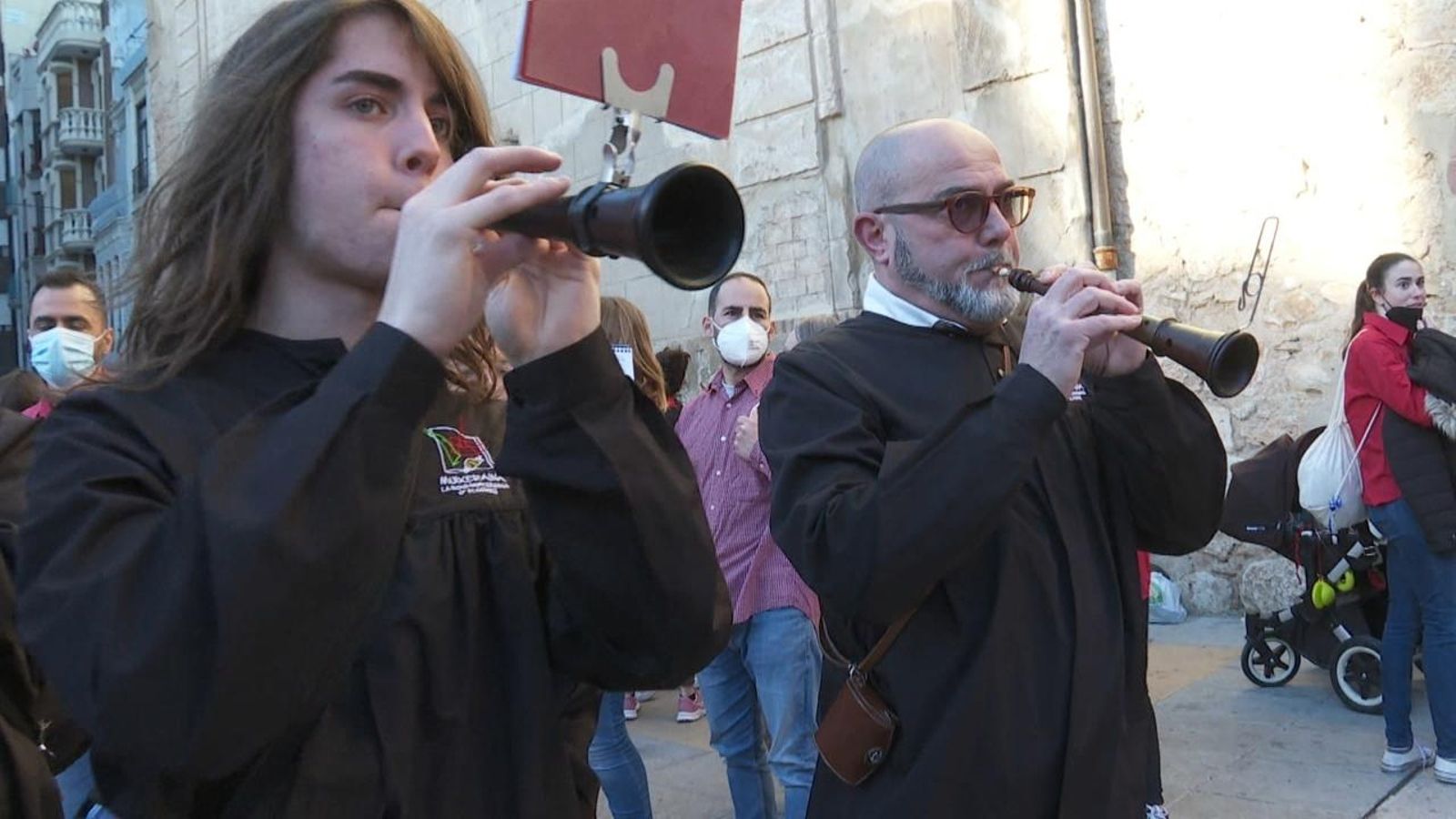 La dolçaina, un instrument que connecta amb la terra i la tradició