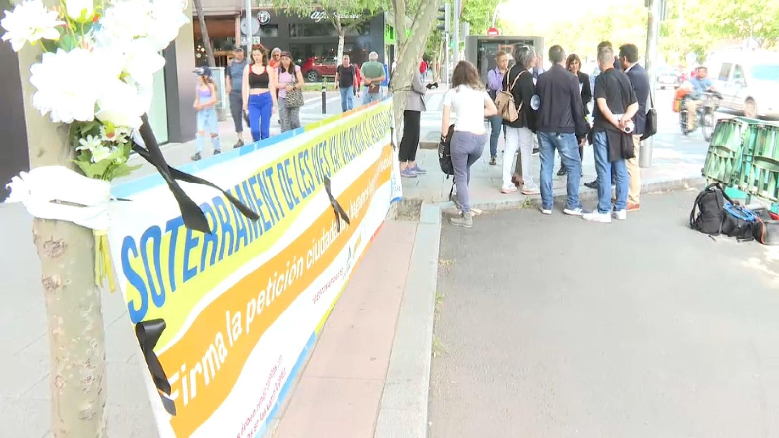 Protesta de la Plataforma pel Soterrament de les Vies d'Alfafar aquest dimecres a Madrid