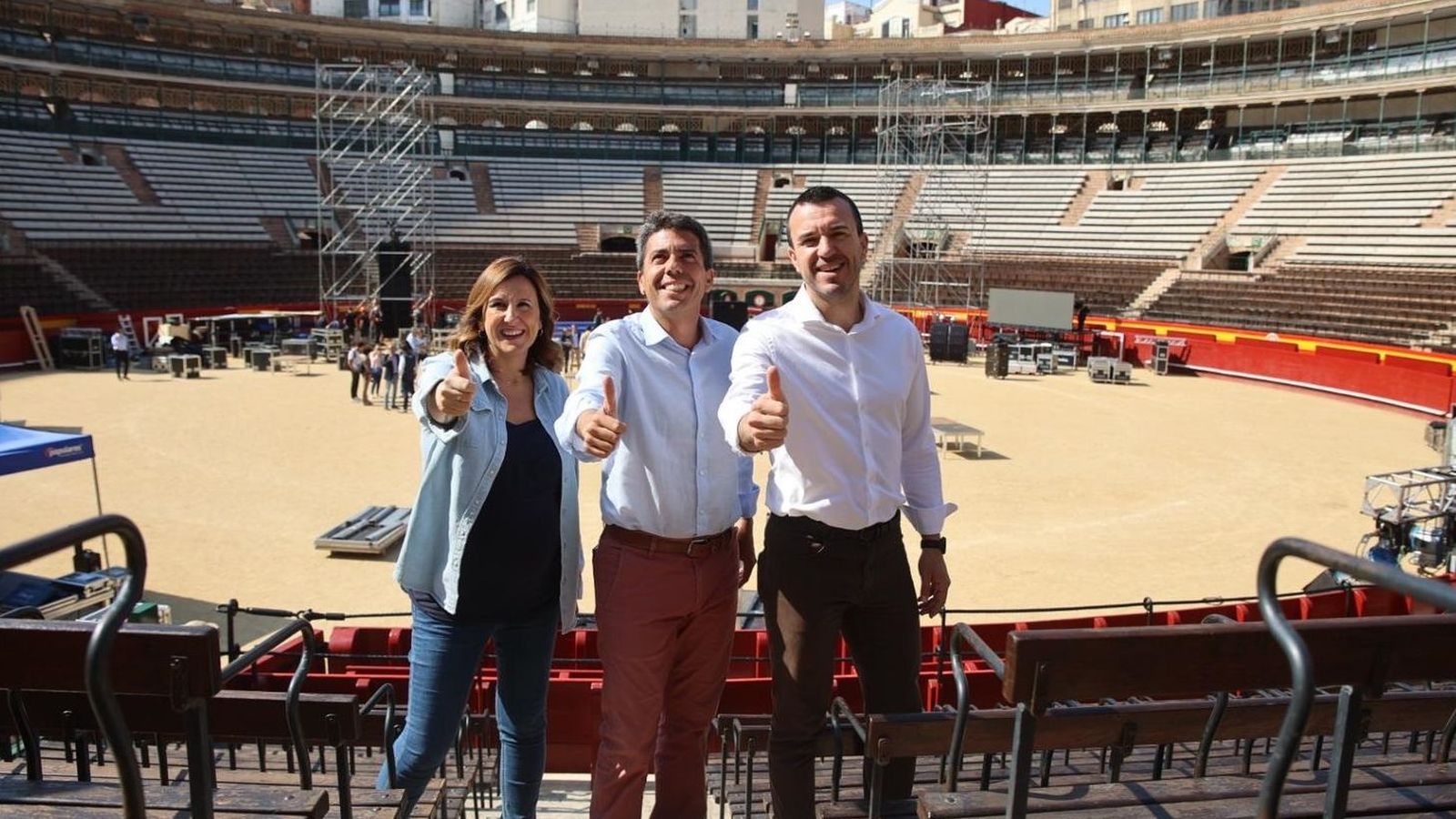 Maria José Catalá, Carlos Mazón i Vicente Mompó, aquest dissabte a la Plaça de Bous de València