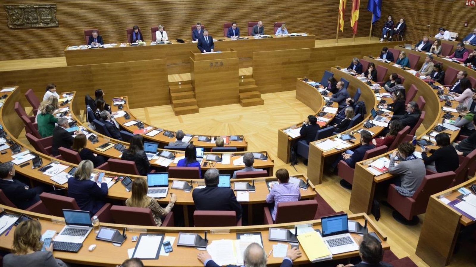El president Puig intervé en el ple de les Corts del passat febrer