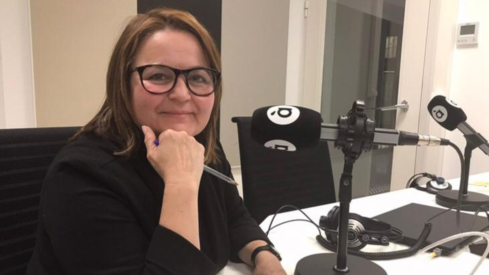 21.10.2020 | Línia de fons: “De puntetes”