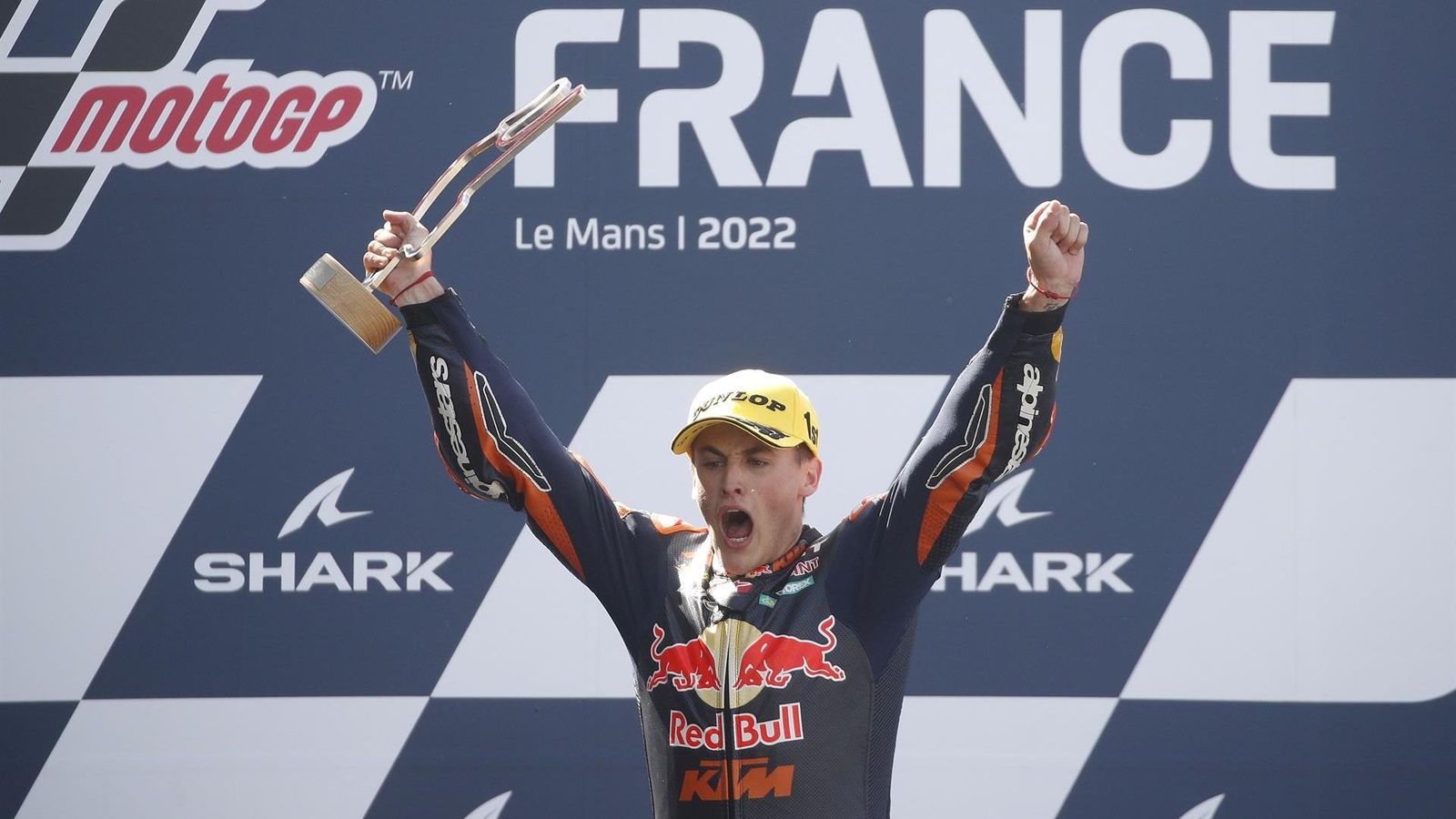 Jaume Masià celebra la victòria a Le Mans