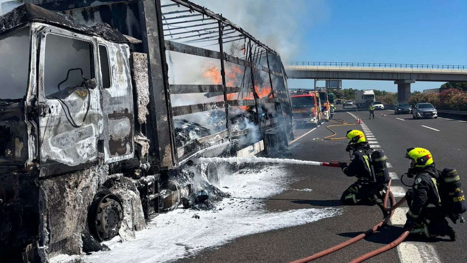 Camió incendiat