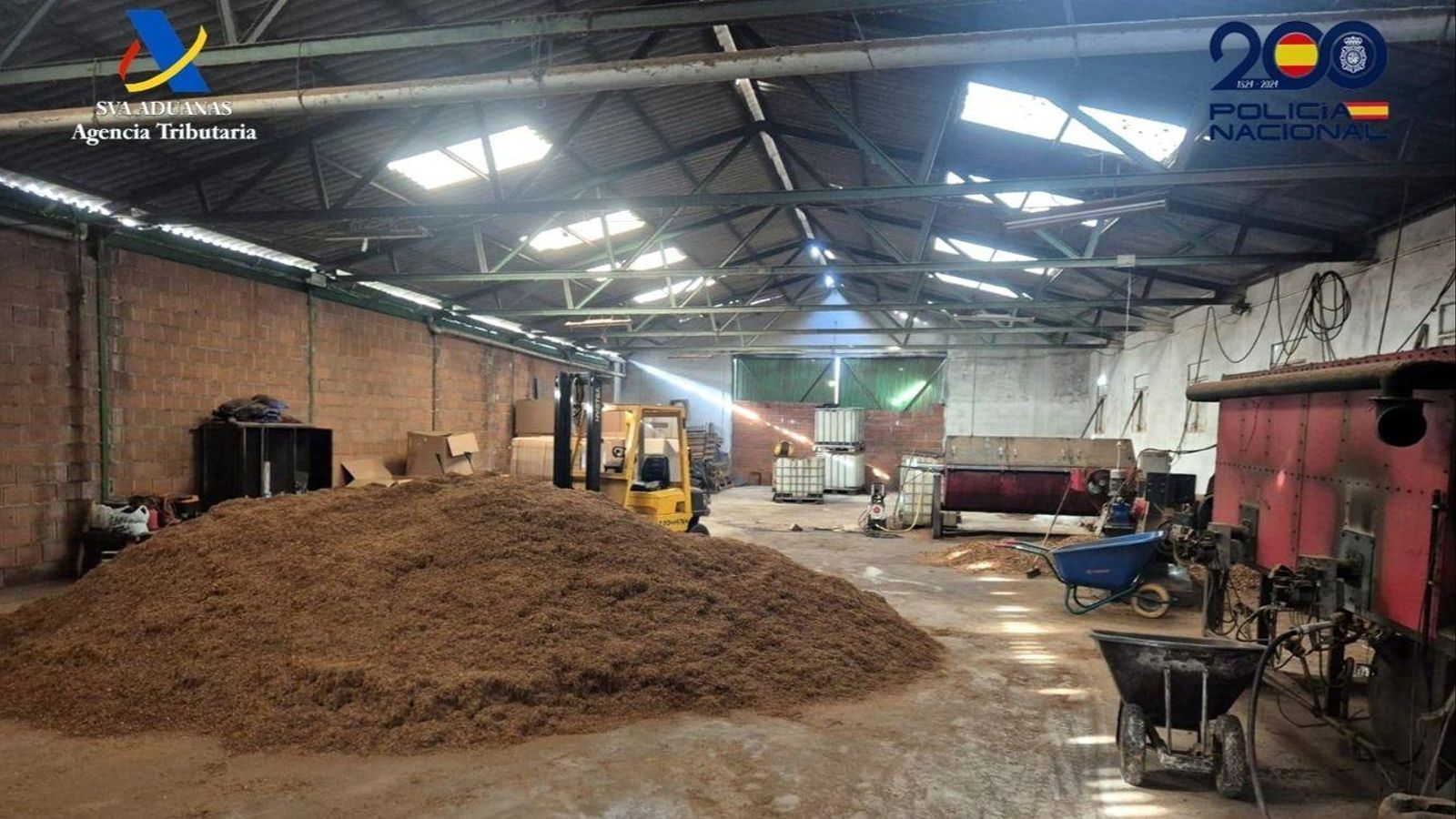 Fàbrica calndestina de tabac