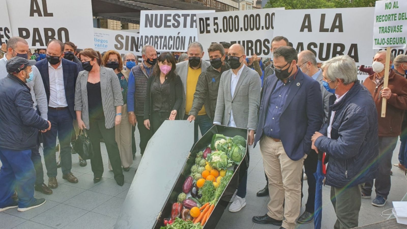 Un moment de la concentració d'aquest dijous a Alacant