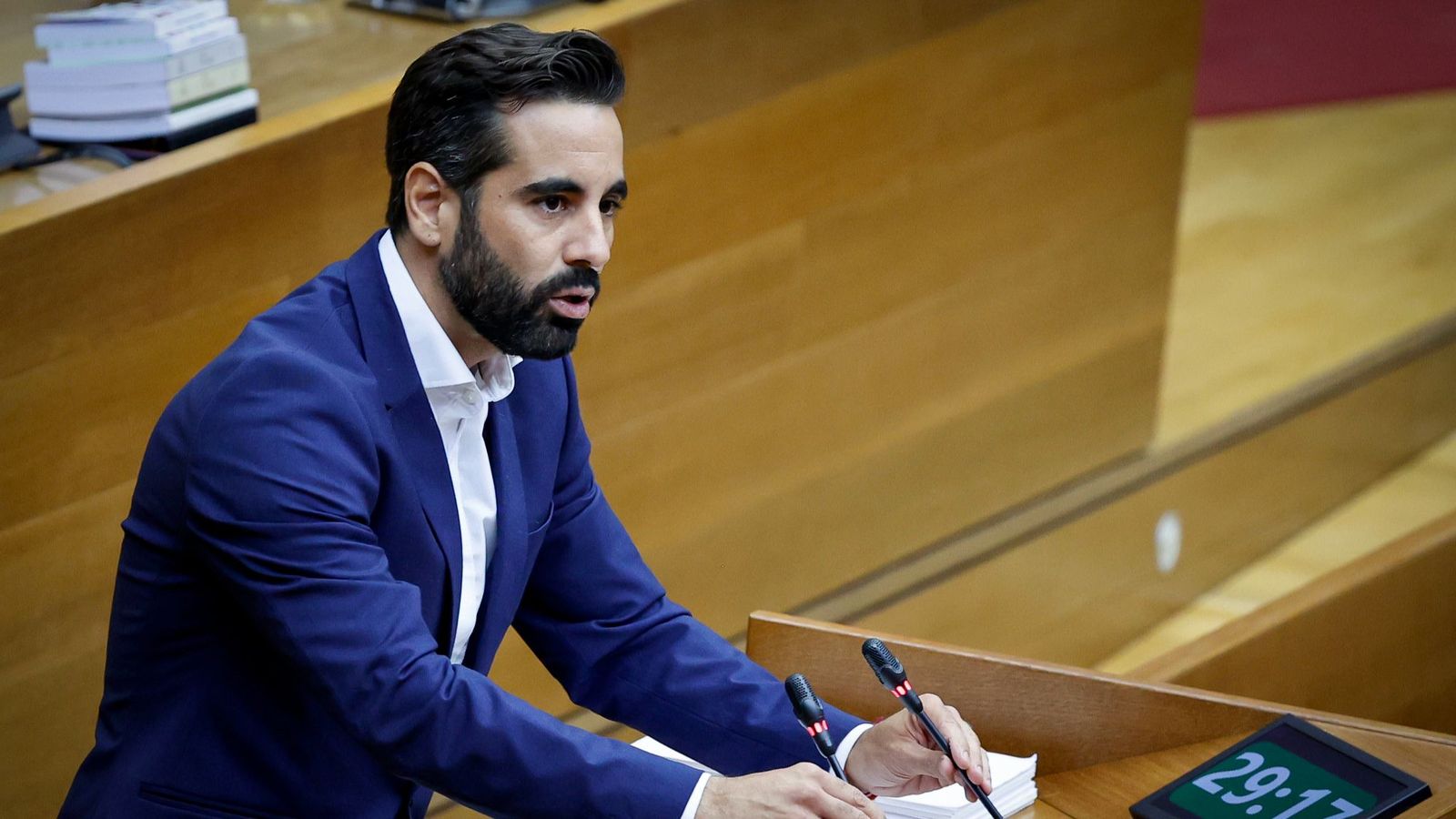 El síndic del PSPV, José Muñoz, intervé este dimecres en el debat de política general