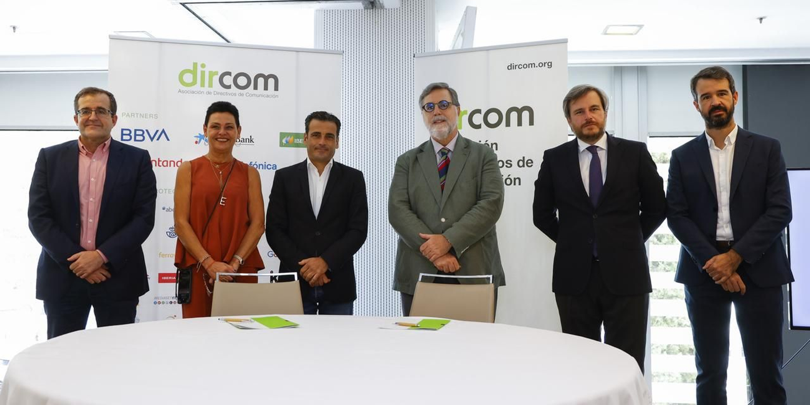 Benjamín Marín, Esther Castellano, Alfred Costa, Miguel López-Quesada, José Fernández Álava i Josep Maria Rochera.