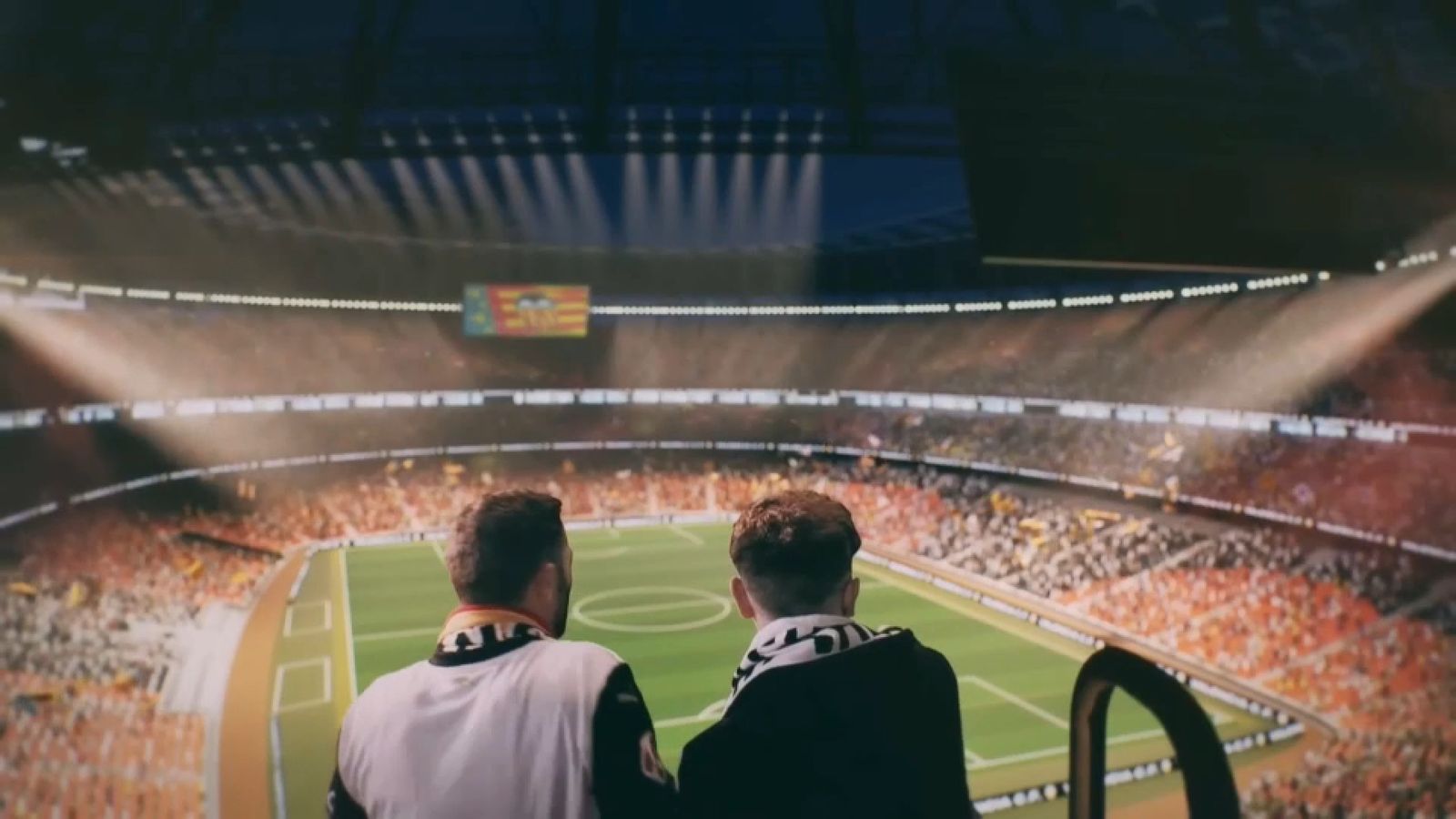 Imatge del Nou Mestalla amb aficionats