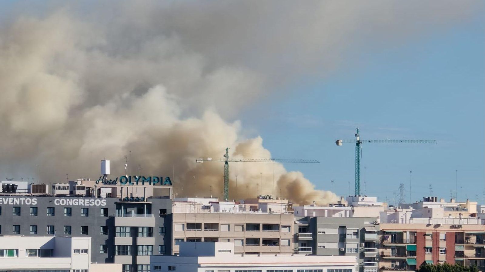 Incendi a un taller de bombers d'Alboraia