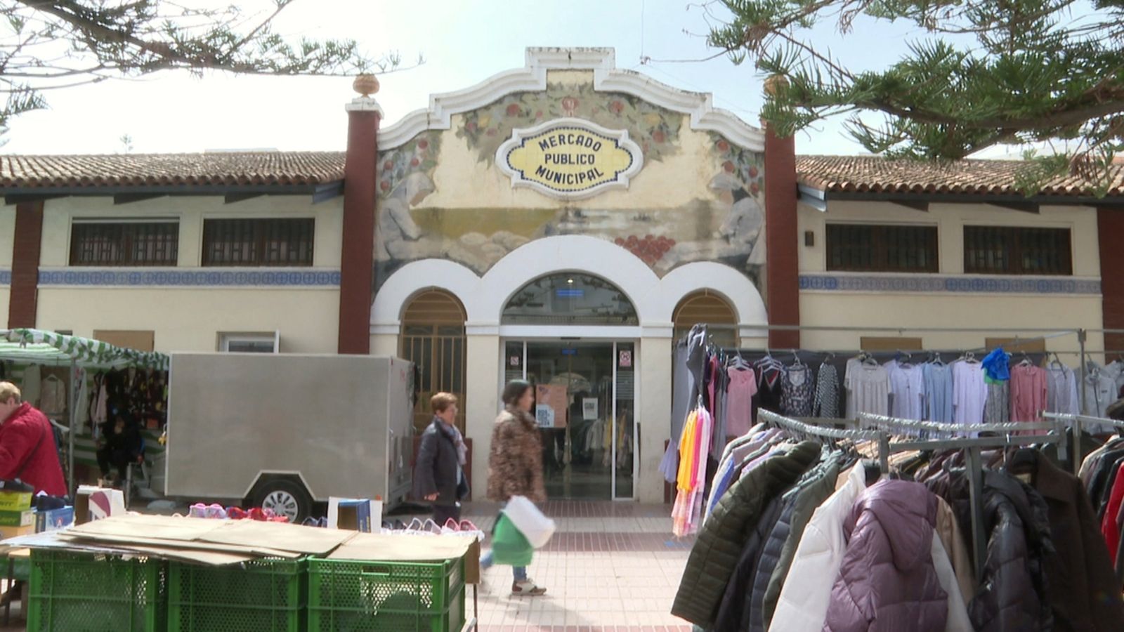 Visitem el mercat de Catarroja