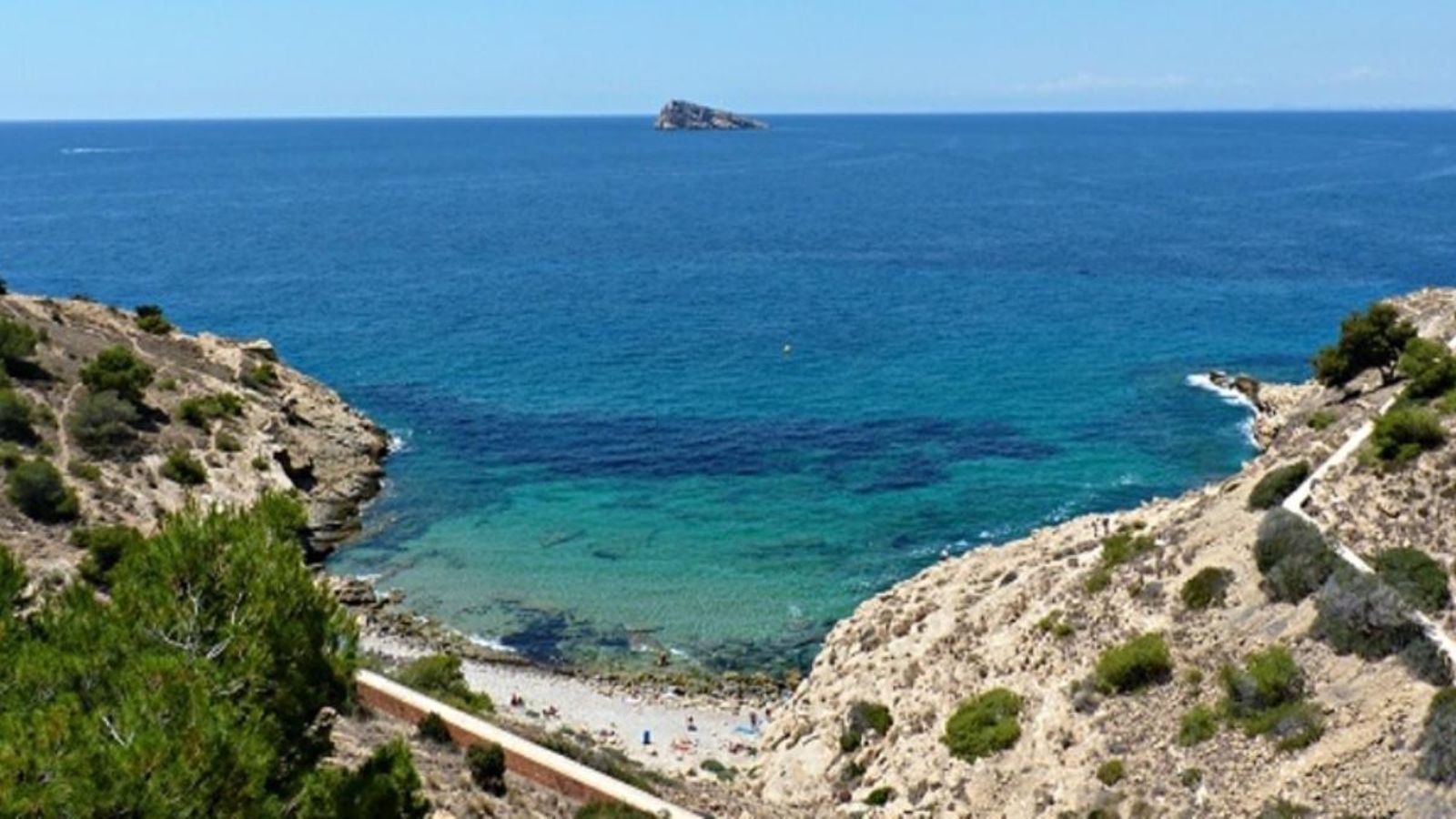 Cala del Tio Ximo, al terme de Benidorm, on ha arribat la pastera aquest dijous