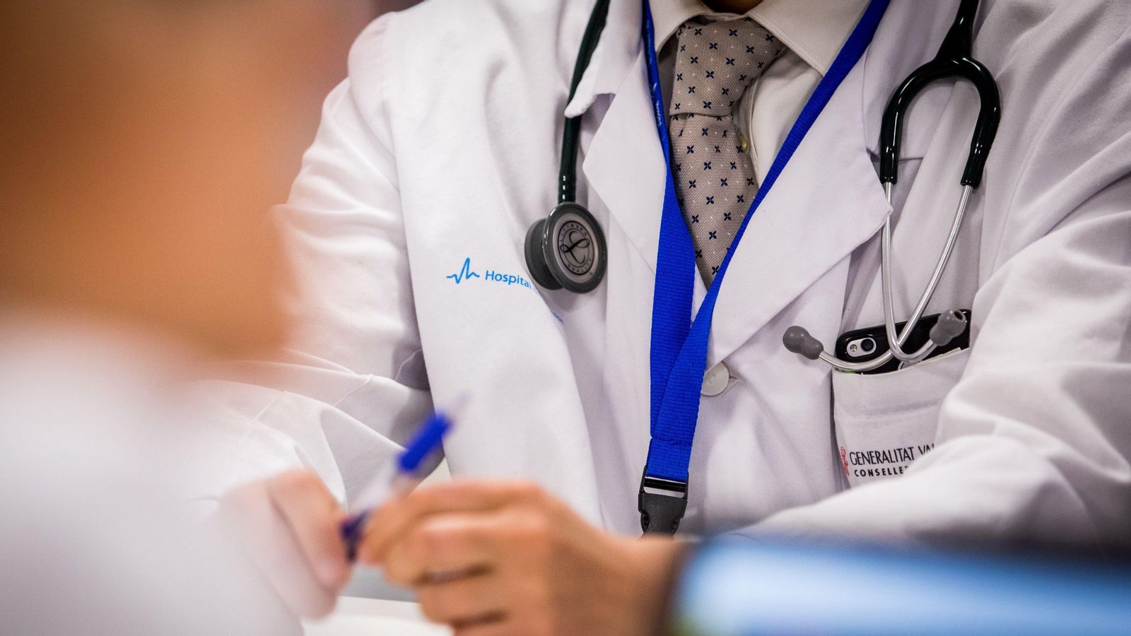 La baremació publicada per Sanitat es tindrà en compte en el procés d'estabilització de més de 9.000 treballadors