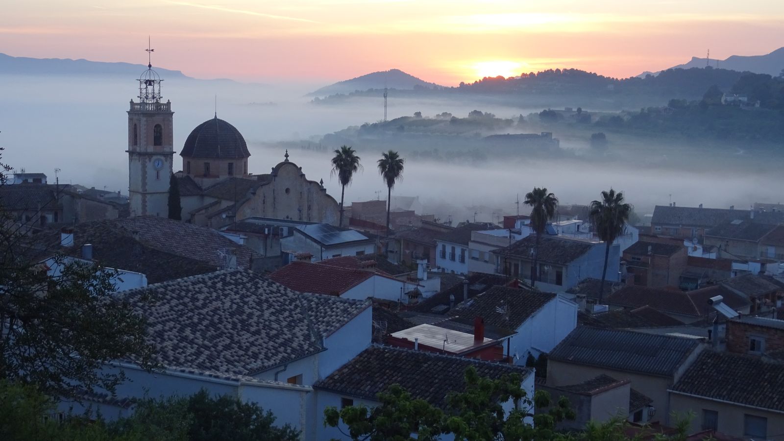 CASTELLÓ DE RUGAT, LA VALL D'ALBAIDA
