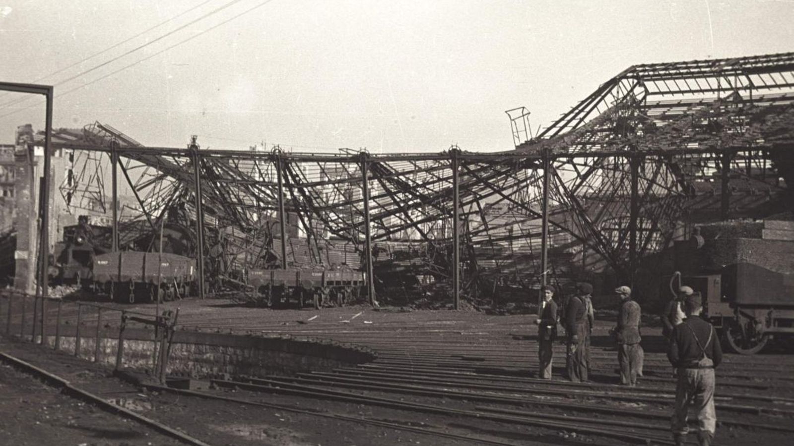 Bombardejos aeronavals contra València