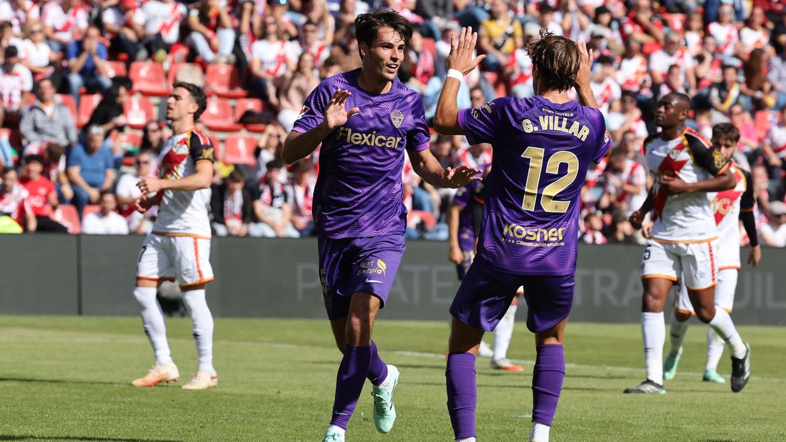 Fede Redondo celebra el gol