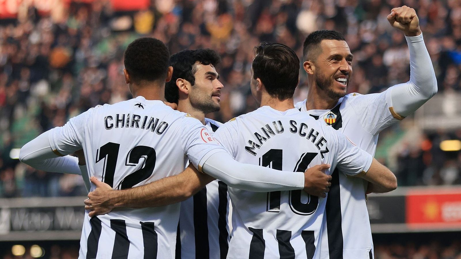 Els jugadors del Castelló celebren un dels gols