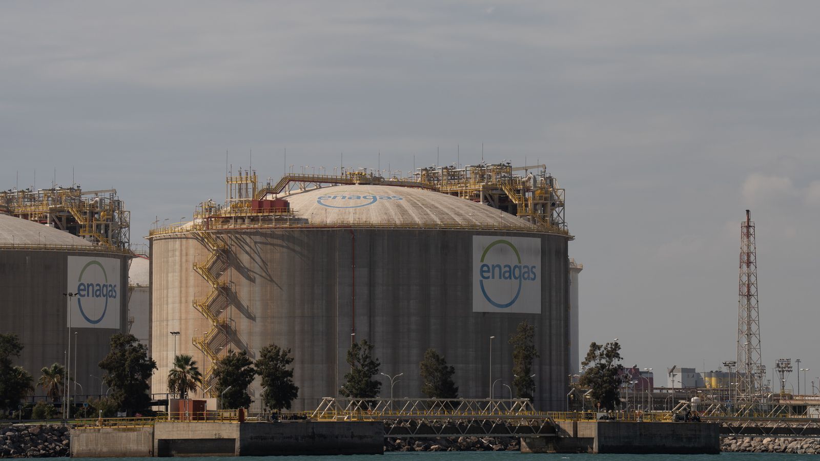 Una planta de gas de Barcelona en una imatge d'arxiu