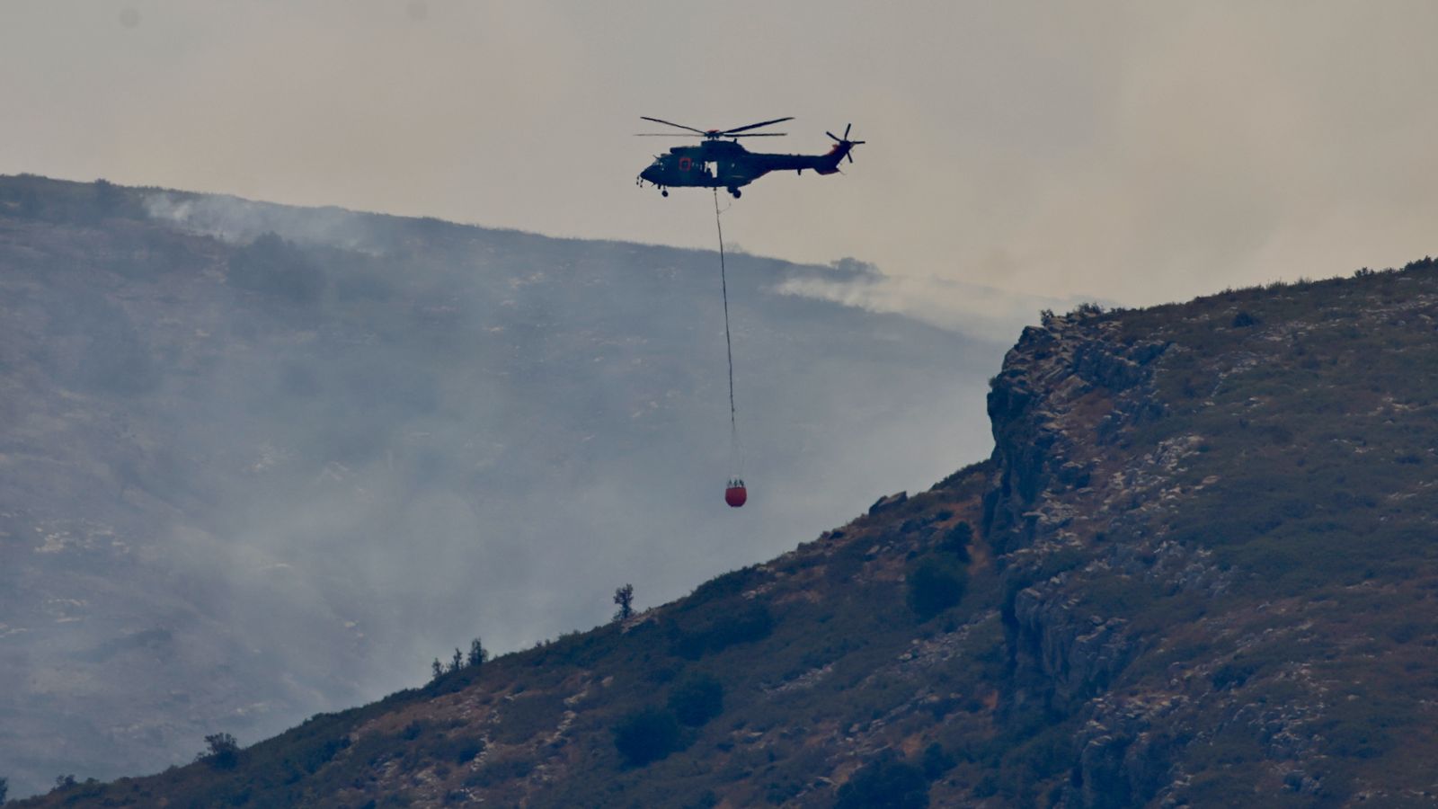 Imatge d'arxiu de les tasques d'extinció