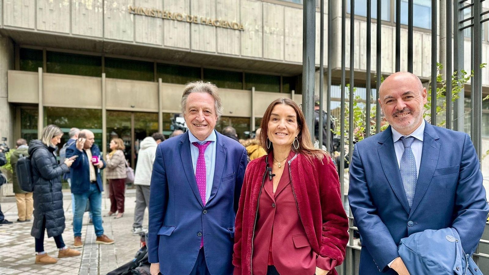 La delegació valenciana, este dilluns al Ministeri d'Hisenda