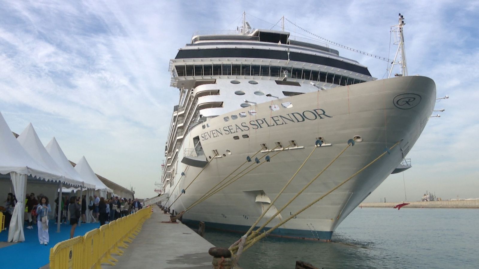 El creuer ha portat 750 turistes a Castelló