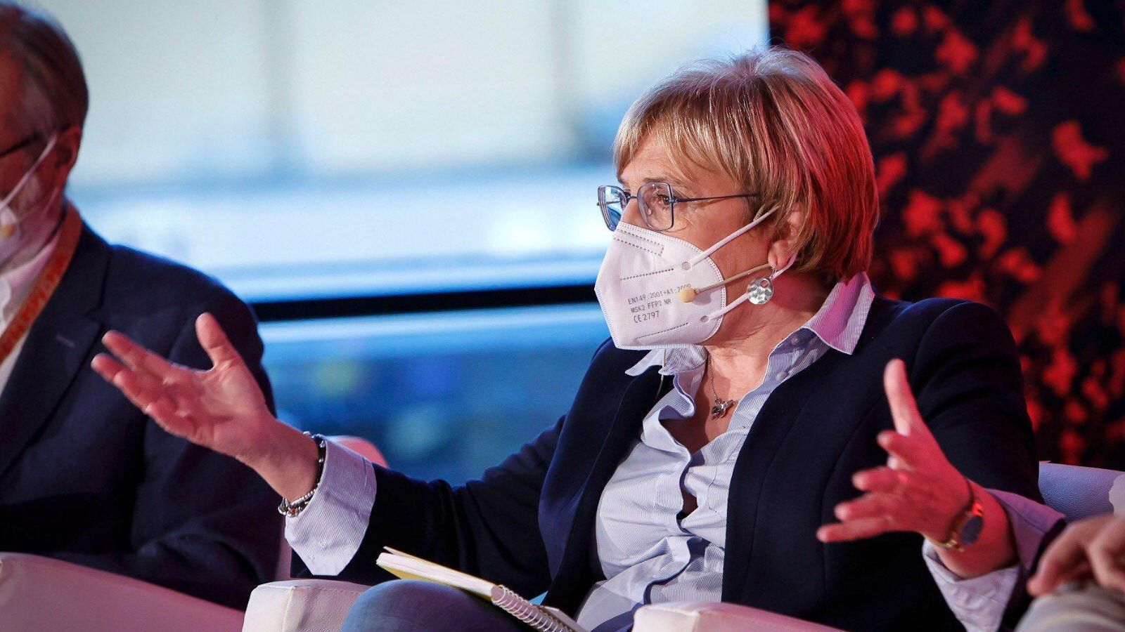 La consellera Ana Barceló ha participat aquest dissabte en el congrés nacional del PSPV-PSOE