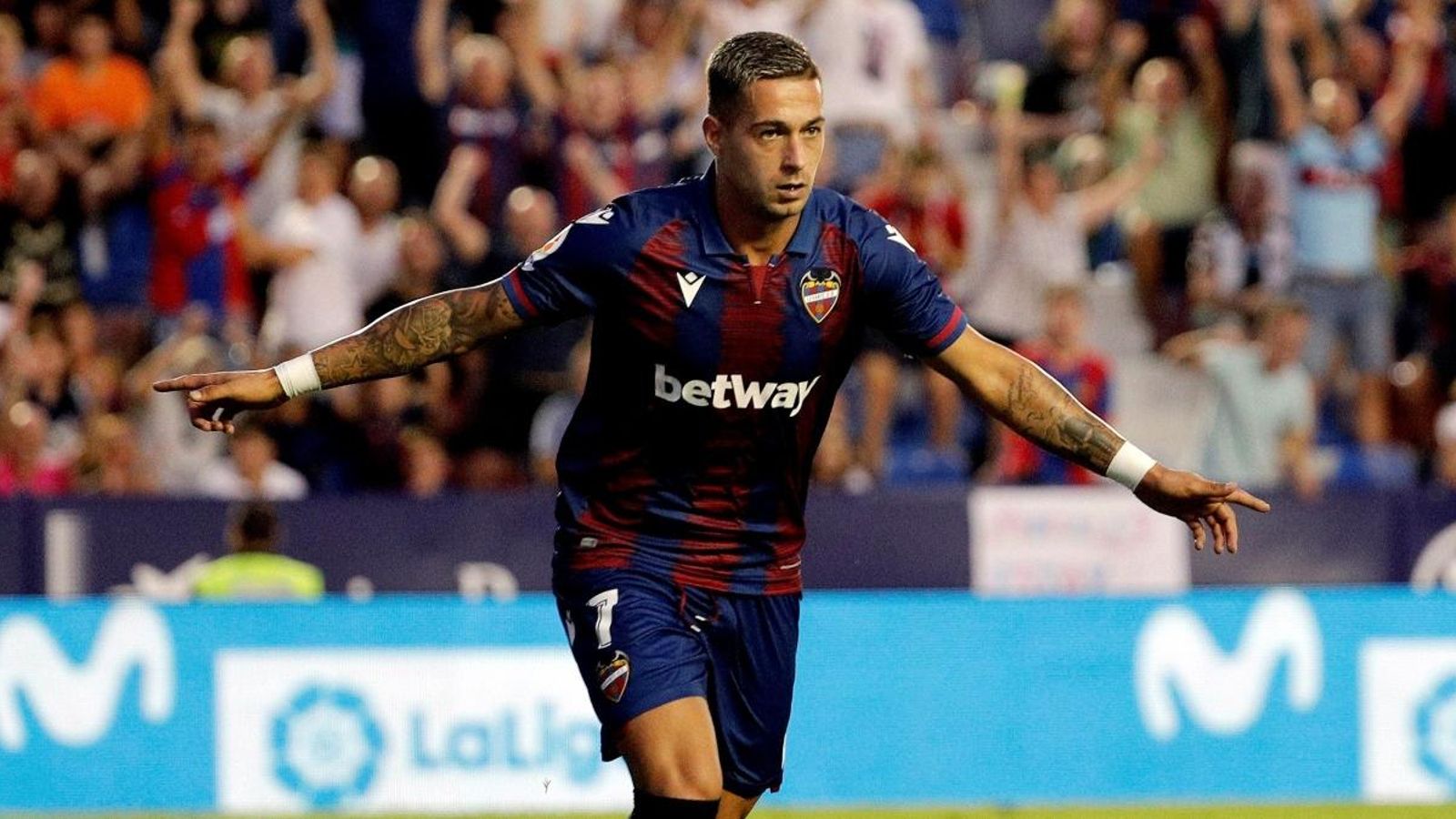 Sergio León celebra el primer gol amb la samarreta blaugrana