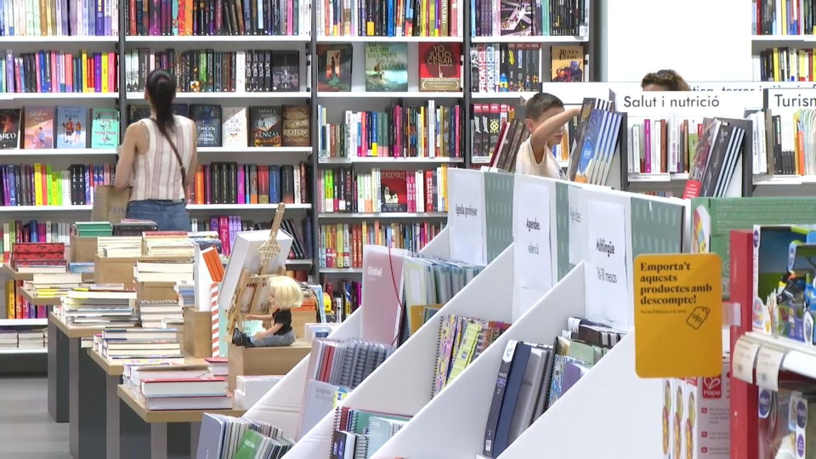 Les papeperies valencianes tenen molta activitat estos dies