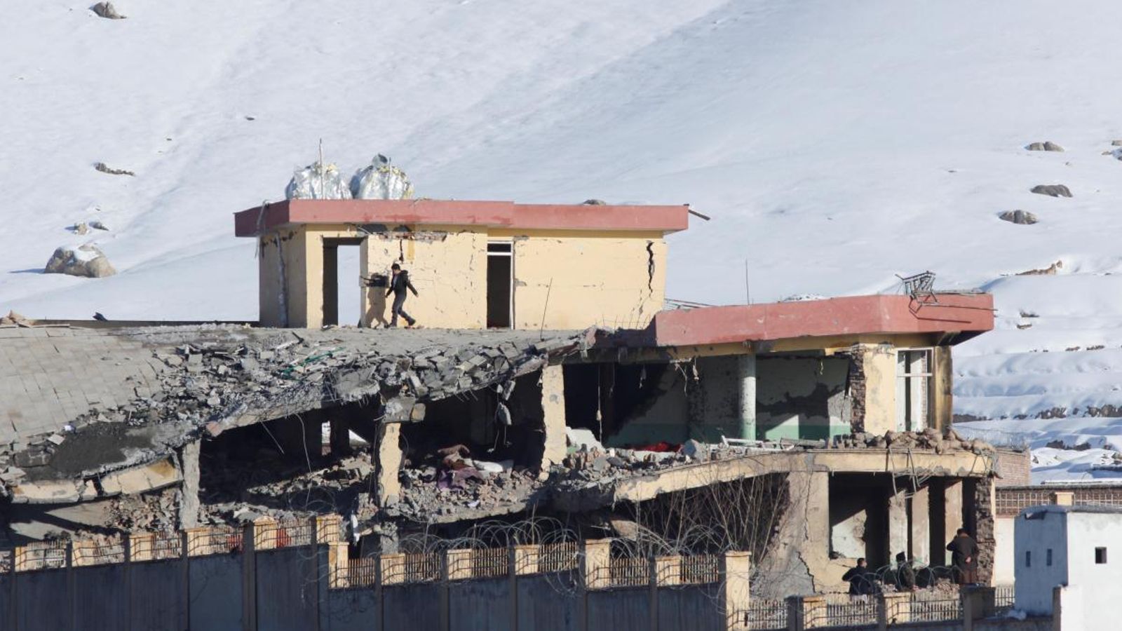 Vista de l'edifici del Directori Nacional de Seguretat, parcialment destruït. Jawad Jalali (Efe)