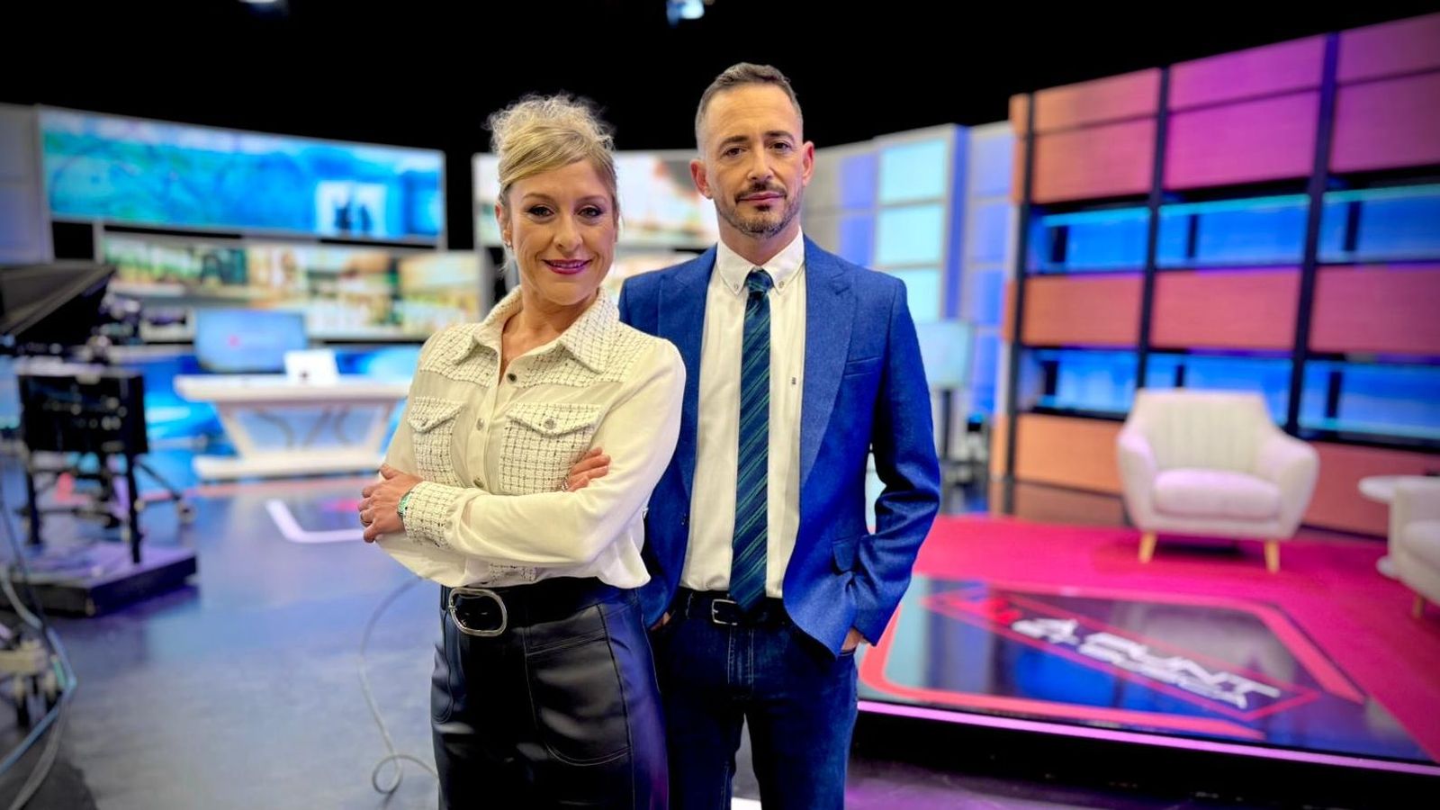 'À Punt et busca', el programa d’investigació i servei públic que presenten MIreia Llinares i Juan Nieto, s’ha consolidat com a referent en la Comunitat Valenciana en la difusió de casos de persones desaparegudes