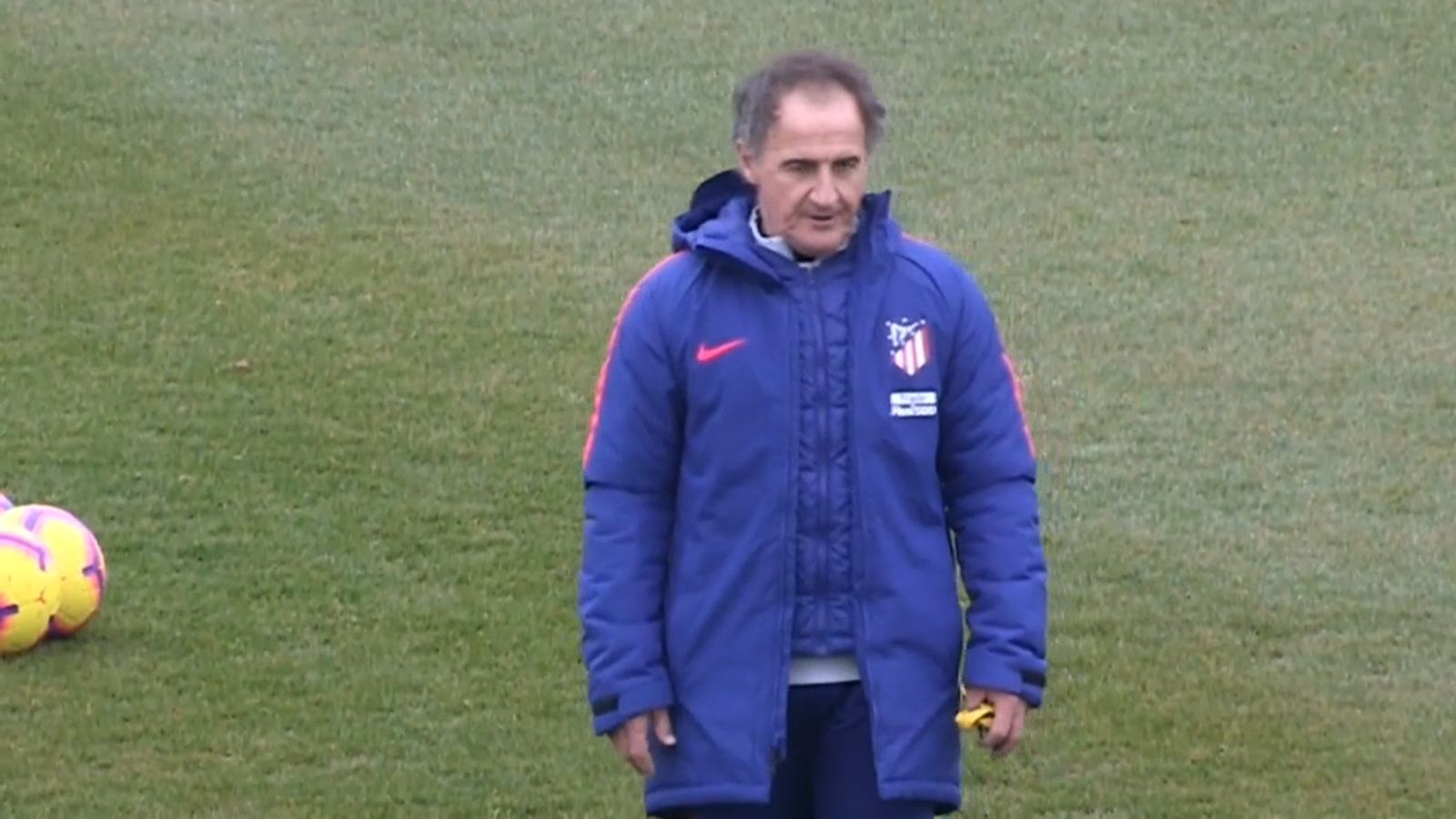 Forma part del cos tècnic de Diego Pablo Simeone des de 2006, quan es va incorporar al conjunt roig-i-blanc.