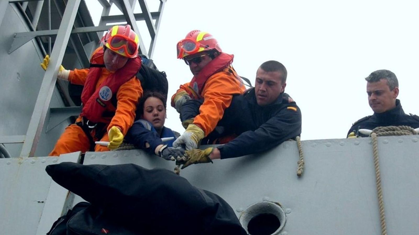 Una maniobra de rescat de Salvament Marítim en una imatge d'arxiu