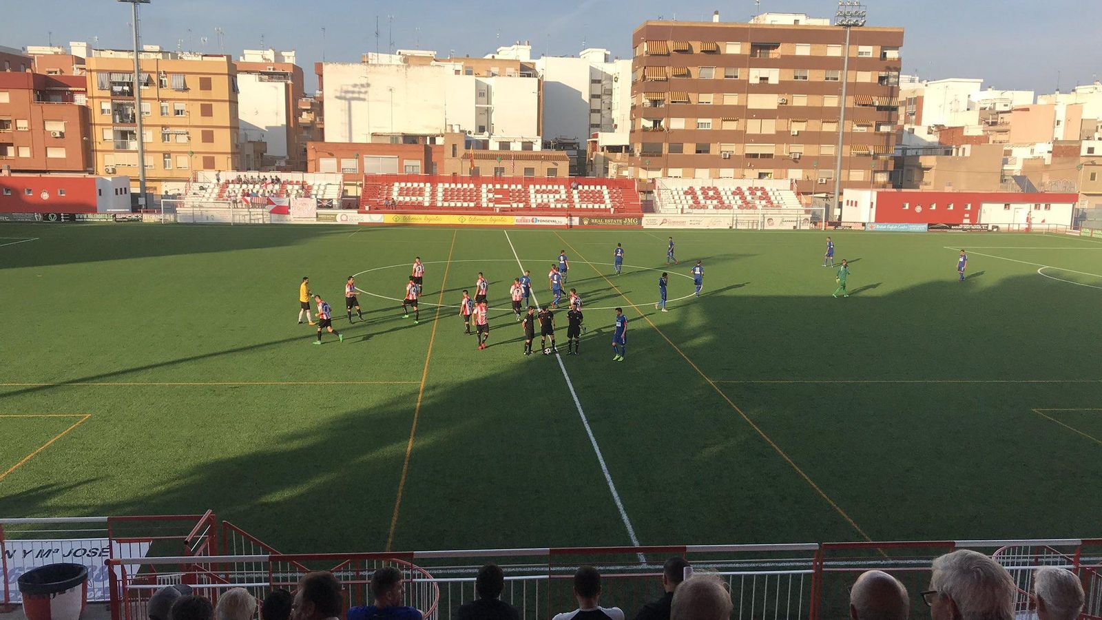 Partit a l'estadi el Fornàs del Port de Sagunt
