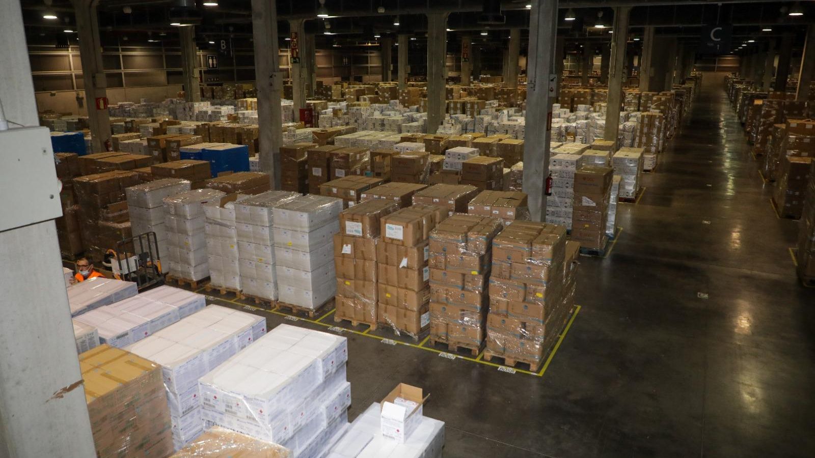 Magatzem de material sanitari a Fira València