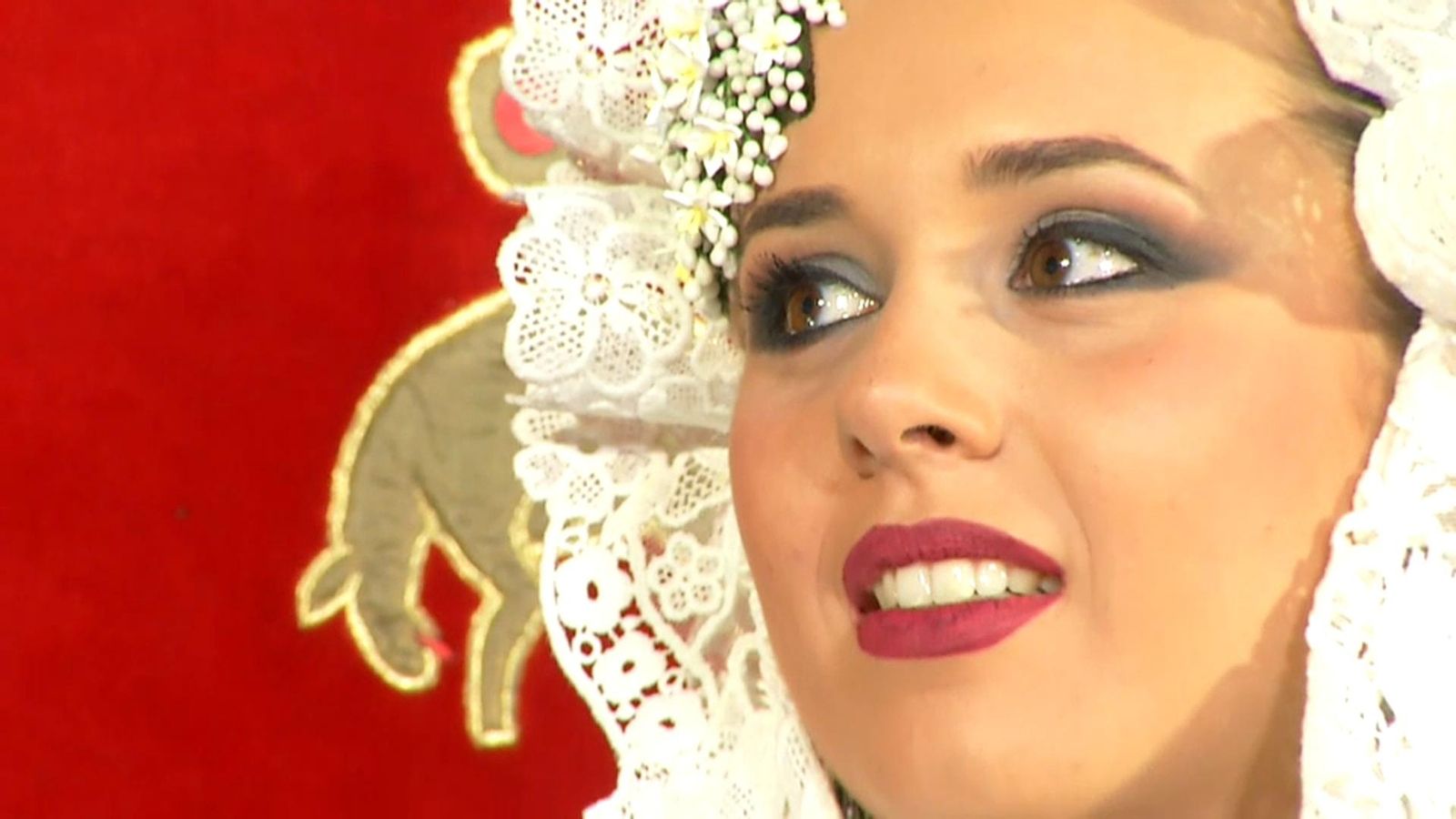 Isabel Bartual: \"Em fa molta il·lusió viure l\'Ofrena com a bellesa del foc\"