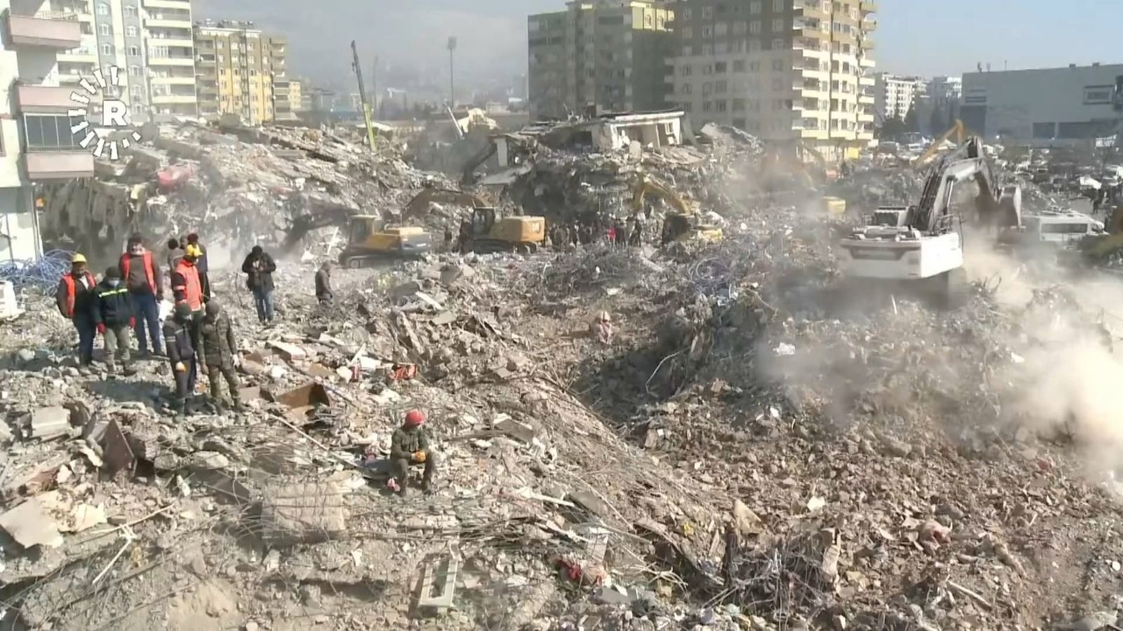 El terratrémol a Turquia és el més devastador al país en cent anys